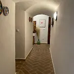 בית נופש Cuevas Cortijo El Capellan Cortes (Asturias)