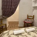 בית נופש Cuevas Cortijo El Capellan *