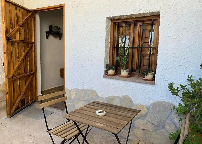 Сasa de vacaciones Cuevas Cortijo El Capellán Cortes (Asturias)