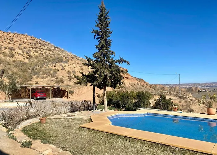 Cuevas Cortijo El Capellán Сasa de vacaciones Cortes (Asturias)