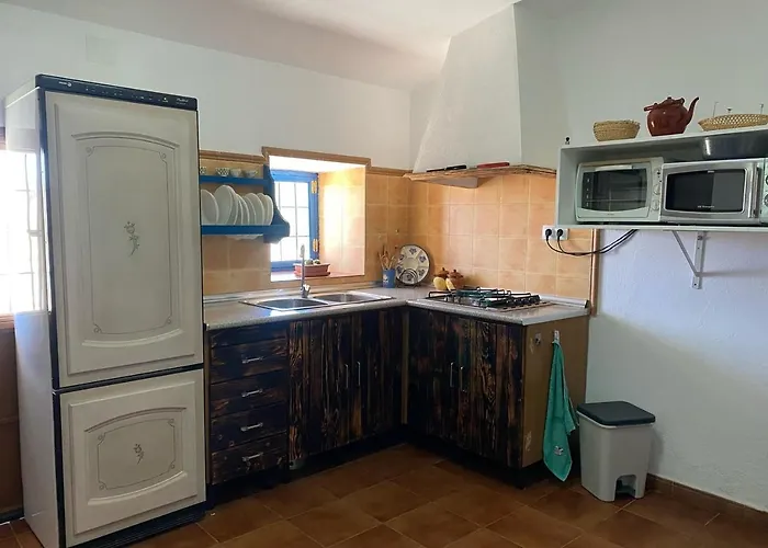 Сasa de vacaciones Cuevas Cortijo El Capellán Cortes (Asturias)